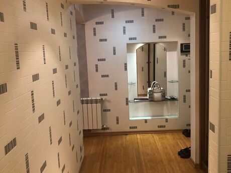 3 otaqlı köhnə tikili - Nəsimi r. - 80 m²