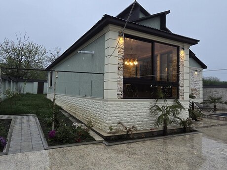 3 otaqlı həyət evi/bağ evi - Qəbələ - 100 m²