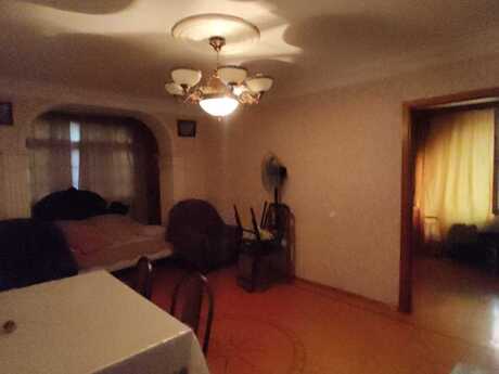 2 otaqlı köhnə tikili - Biləcəri q. - 55 m²