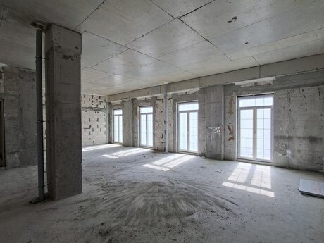 4 otaqlı ofis - Ağ şəhər q. - 100 m²