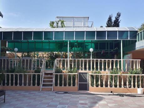 6 otaqlı həyət evi/bağ evi - Mərdəkan q. - 250 m²