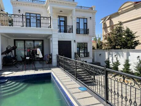 6 otaqlı həyət evi/bağ evi - Badamdar q. - 550 m²