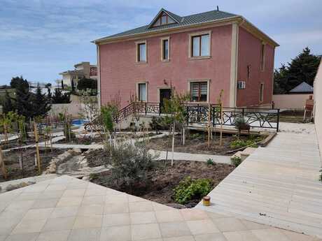 6 otaqlı həyət evi/bağ evi - Badamdar q. - 600 m²