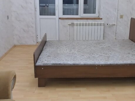 3 otaqlı köhnə tikili - Azadlıq Prospekti m. - 90 m²