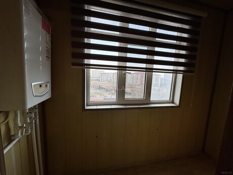 3 otaqlı köhnə tikili - Azadlıq Prospekti m. - 90 m²