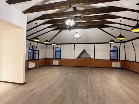 6 otaqlı həyət evi/bağ evi - Badamdar q. - 450 m²