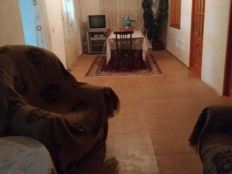 4 otaqlı həyət evi/bağ evi - Pirallahı r. - 100 m²