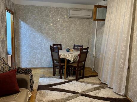 1 otaqlı köhnə tikili - İnşaatçılar m. - 60 m²