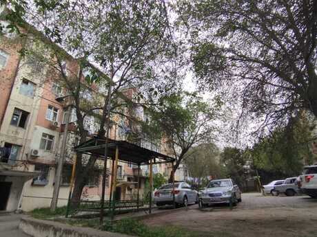 1 otaqlı köhnə tikili - Memar Əcəmi m. - 35 m²