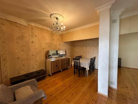 4 otaqlı köhnə tikili - Həzi Aslanov m. - 120 m²