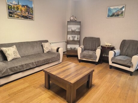 3 otaqlı yeni tikili - Ağ şəhər q. - 115 m²