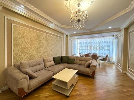 3 otaqlı yeni tikili - Şah İsmayıl Xətai m. - 170 m²