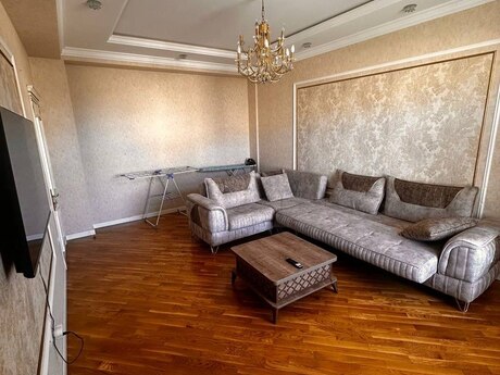 2 otaqlı yeni tikili - Ağ şəhər q. - 90 m²