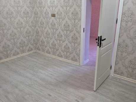 3 otaqlı həyət evi/bağ evi - İnşaatçılar m. - 70 m²