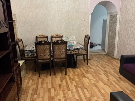 3 otaqlı köhnə tikili - 28 May m. - 80 m²