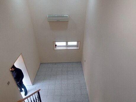 Obyekt - Elmlər Akademiyası m. - 30 m²