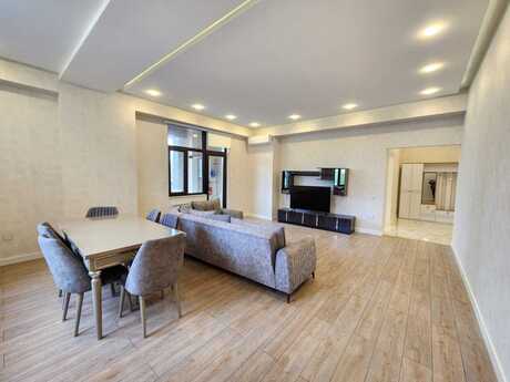4 otaqlı yeni tikili - 28 May m. - 189 m²
