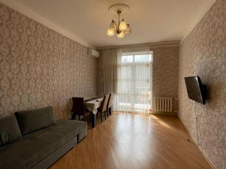 Elan №6098229 - Bakı, Yasamal r., 3 otaqlı, 85 m², 3/4 mərtəbə