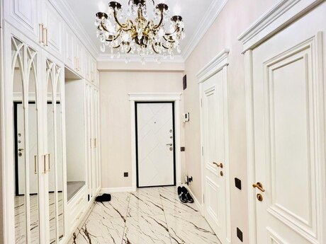 4 otaqlı yeni tikili - Qara Qarayev m. - 140 m²