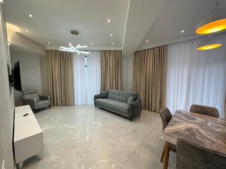 3 otaqlı yeni tikili - Ağ şəhər q. - 110 m²