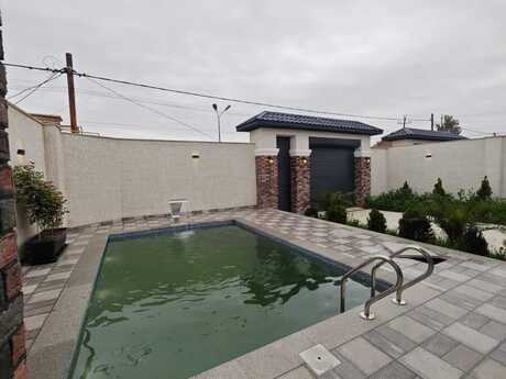 4 otaqlı həyət evi/bağ evi - Mərdəkan q. - 200 m²