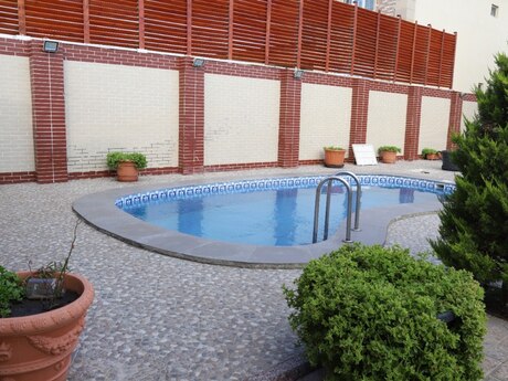 4 otaqlı həyət evi/bağ evi - Xəzər r. - 140 m²