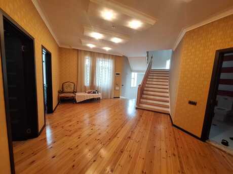 7 otaqlı həyət evi/bağ evi - Saray q. - 320 m²