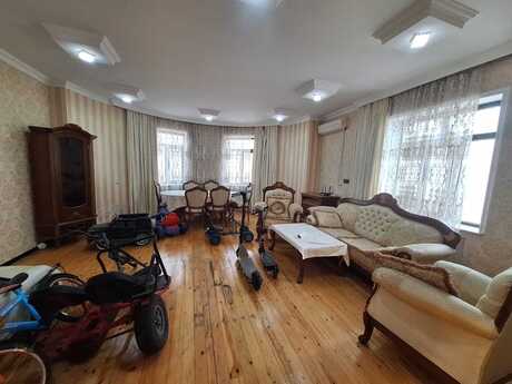 7 otaqlı həyət evi/bağ evi - Saray q. - 320 m²