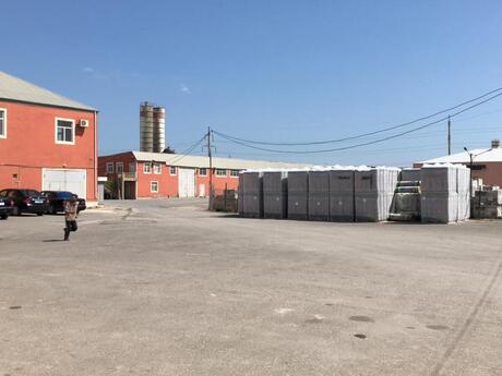 Obyekt - Binəqədi r. - 300 m²