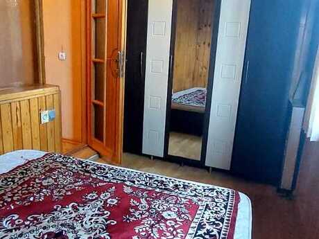 2 otaqlı köhnə tikili - Memar Əcəmi m. - 48 m²