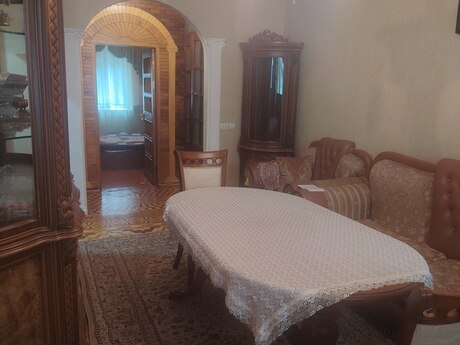 2 otaqlı köhnə tikili - Memar Əcəmi m. - 55 m²