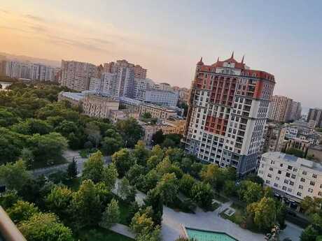4 otaqlı yeni tikili - Gənclik m. - 140 m²