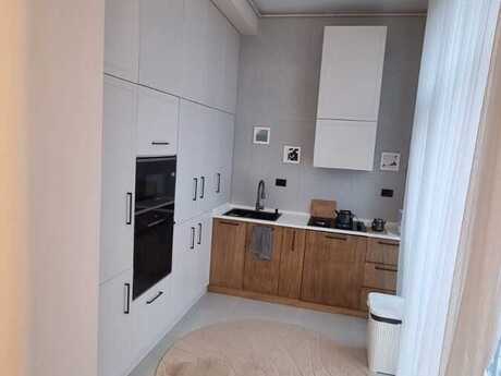 4 otaqlı yeni tikili - Gənclik m. - 140 m²