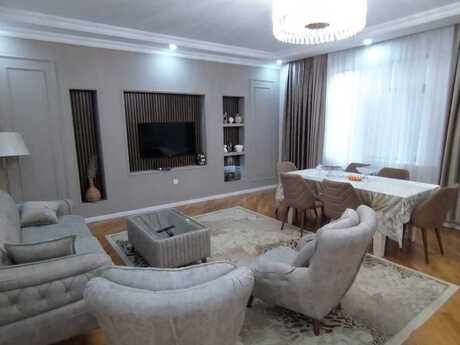 6 otaqlı həyət evi/bağ evi - Biləcəri q. - 480 m²