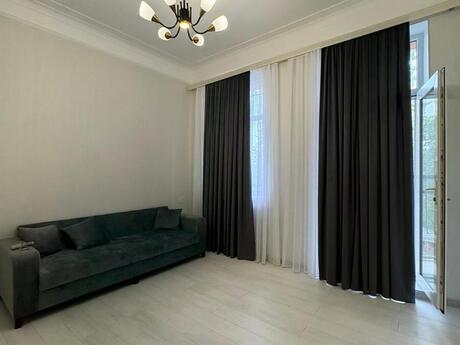 2 otaqlı köhnə tikili - 28 May m. - 46 m²