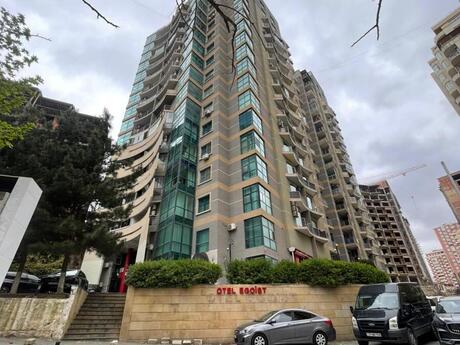 3 otaqlı yeni tikili - 28 May m. - 170 m²