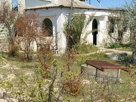 4 otaqlı həyət evi/bağ evi - Abşeron r. - 100 m²