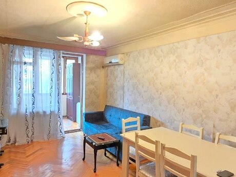3 otaqlı köhnə tikili - Qara Qarayev m. - 60 m²