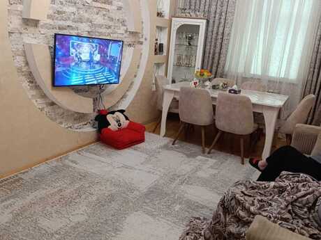 5 otaqlı həyət evi/bağ evi - Yeni Ramana q. - 96 m²