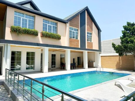 6 otaqlı həyət evi/bağ evi - Şüvəlan q. - 270 m²
