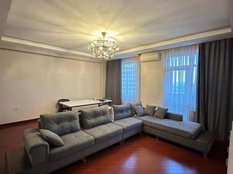 3 otaqlı yeni tikili - Gənclik m. - 130 m²