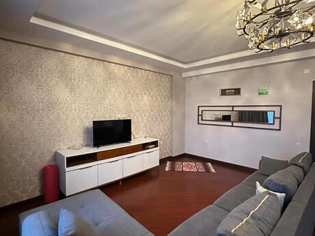 3 otaqlı yeni tikili - Gənclik m. - 130 m²
