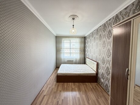 2 otaqlı köhnə tikili - Azadlıq Prospekti m. - 55 m²