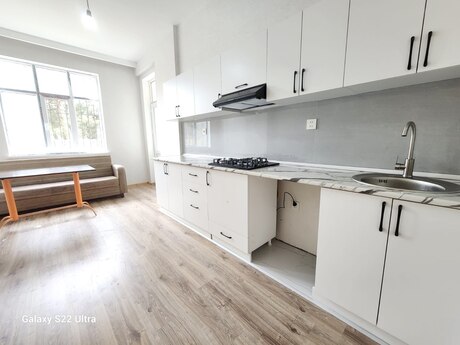 2 otaqlı yeni tikili - Neftçilər m. - 90 m²