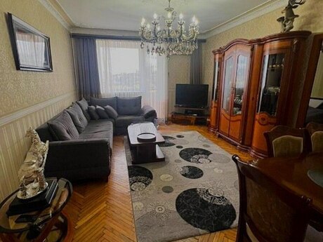 4 otaqlı köhnə tikili - Yasamal r. - 110 m²