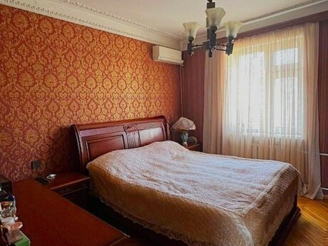 4 otaqlı köhnə tikili - Yasamal r. - 110 m²