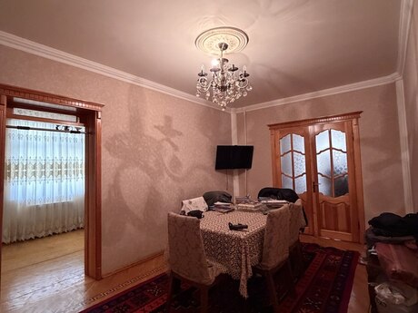 3 otaqlı köhnə tikili - Xalqlar Dostluğu m. - 35 m²