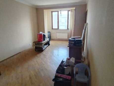 3 otaqlı köhnə tikili - Əhmədli m. - 60 m²