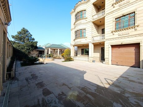 8 otaqlı həyət evi/bağ evi - Xırdalan - 500 m²