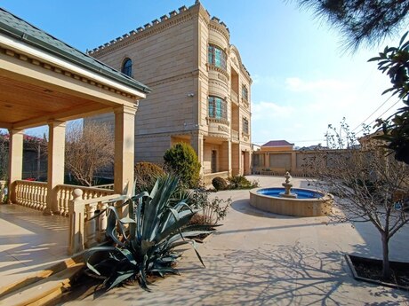 8 otaqlı həyət evi/bağ evi - Xırdalan - 500 m²